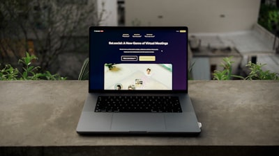 AI chatbot interface on website