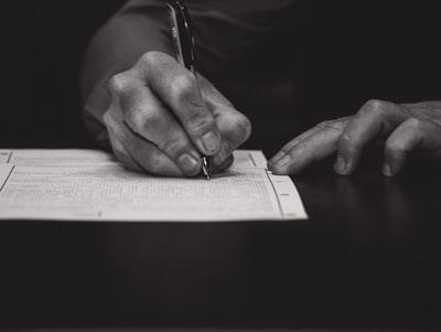 legal contract signing