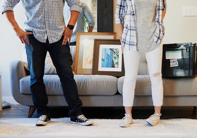 couple exploring smart home features on virtual tour