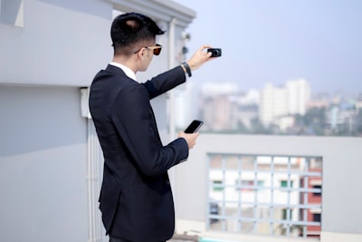 real estate agent using technology
