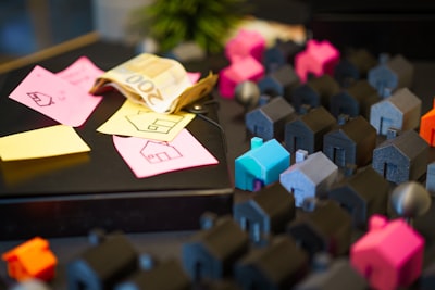 customer journey mapping real estate with technology icons