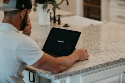 real estate agent using digital tools