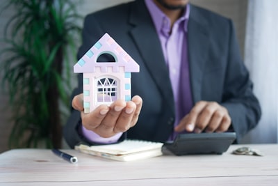 real estate agent showing house